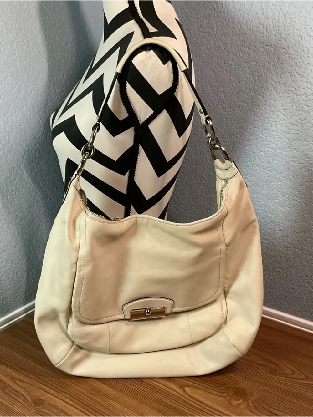 Coach Kristin F22309 Ivory Leather Hobo Shoulder Bag Large Purse